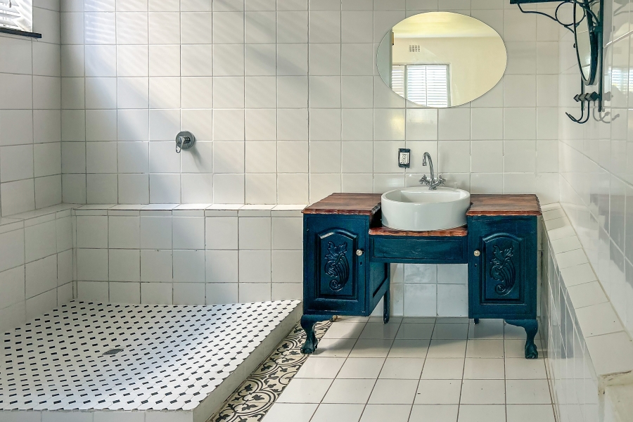 7 Bedroom Property for Sale in Old Place Western Cape